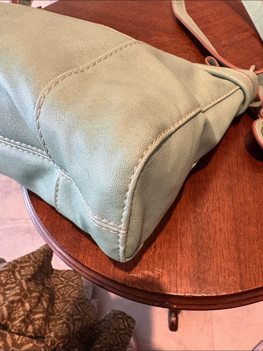 Relic shoulder bag